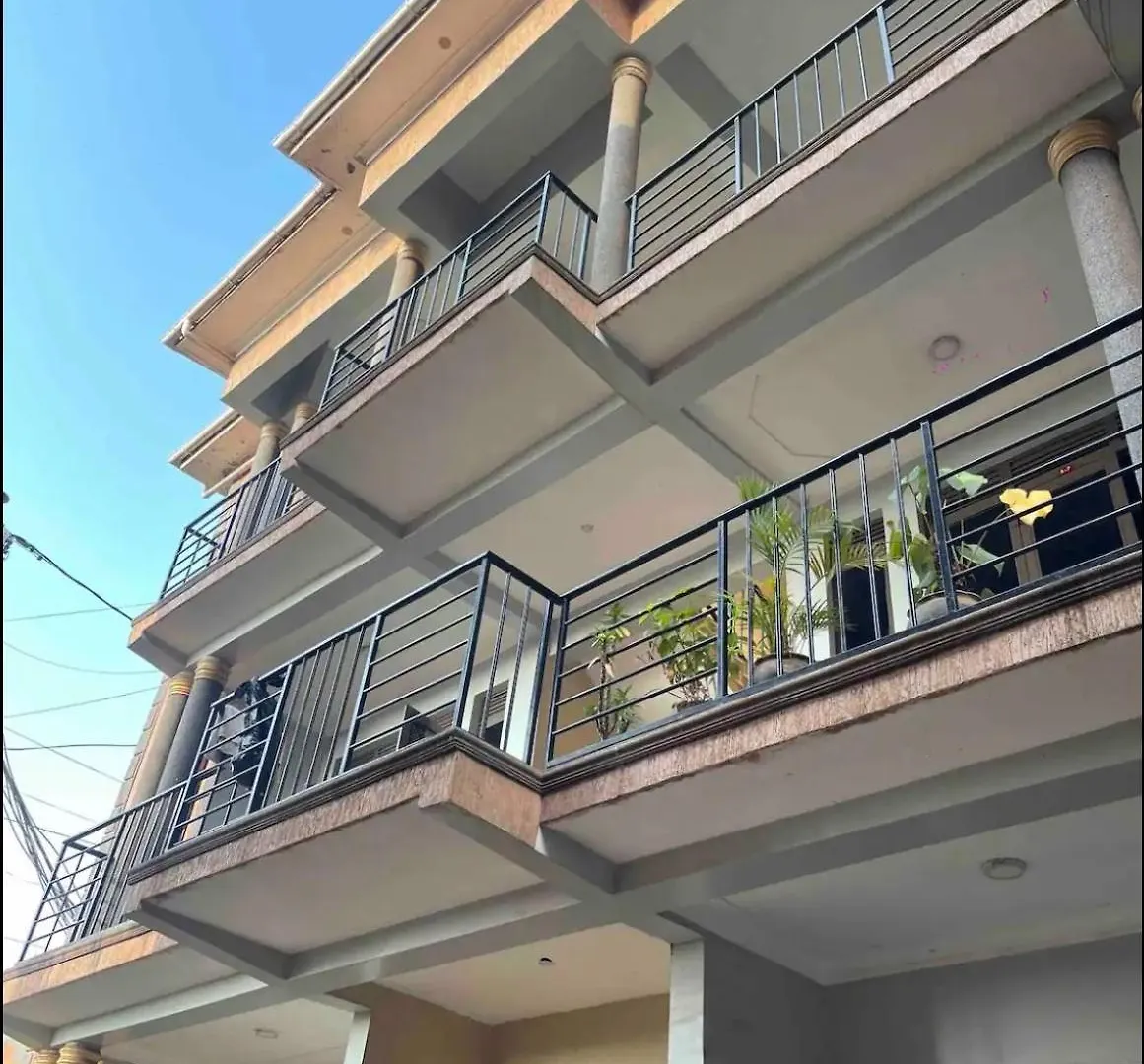 קמפאלה Casa Homes Apt2 With Unlimited Wi-Fi 0*,